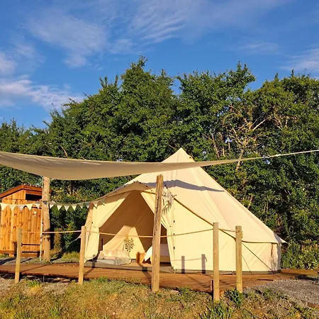 Le Bivouac De La Plante 1 B&B Saint-Aubin-de-Branne