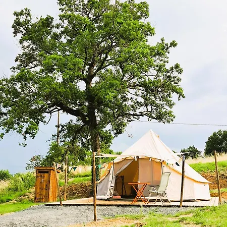 Le Bivouac De La Plante 1 *